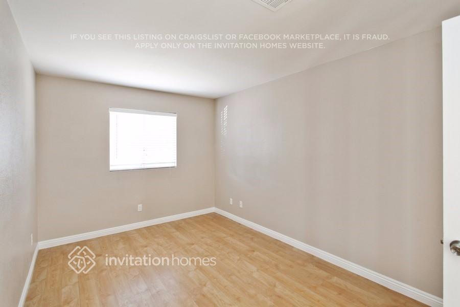 Building Photo - 6553 Bush Clover Ln