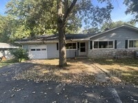 Building Photo - 1724 McClintock Ave
