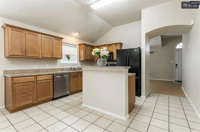 Building Photo - 6440 Stone Lake Dr
