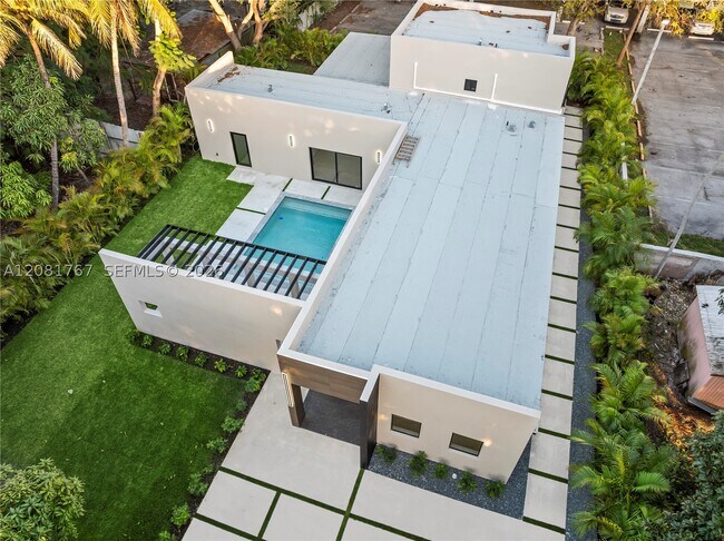 Building Photo - 12335 Griffing Blvd