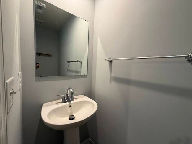 Building Photo - Galaxy Property Management