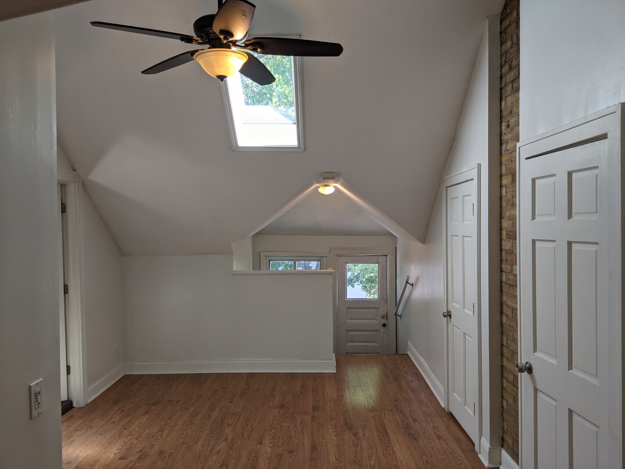 Upstairs Living Area - 2509 Pleasant Ave