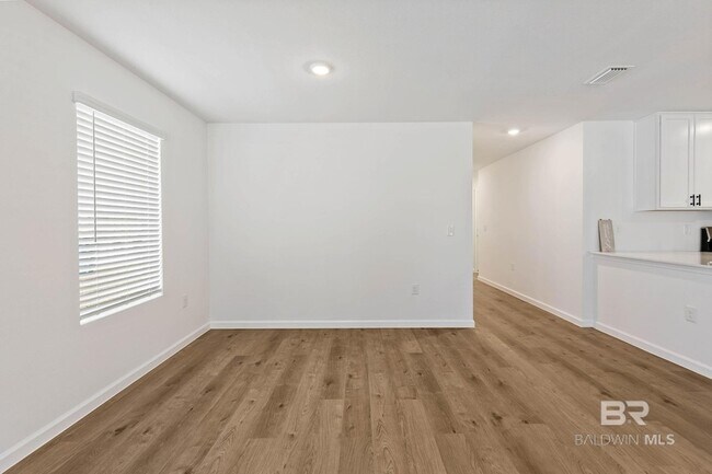 Building Photo - 19349 Gray Horse Dr