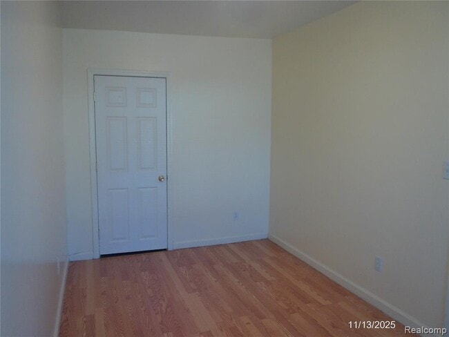 Building Photo - 17048 Lowell St