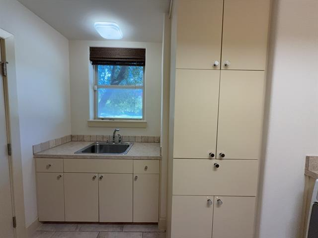 Building Photo - 4459 Lena Ln