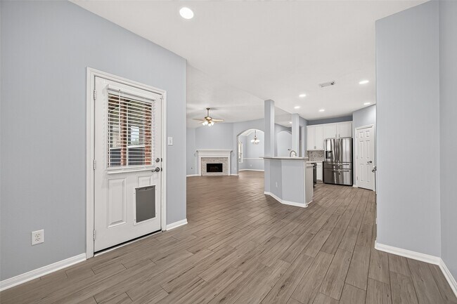 Building Photo - 21610 Avalon Queen Dr