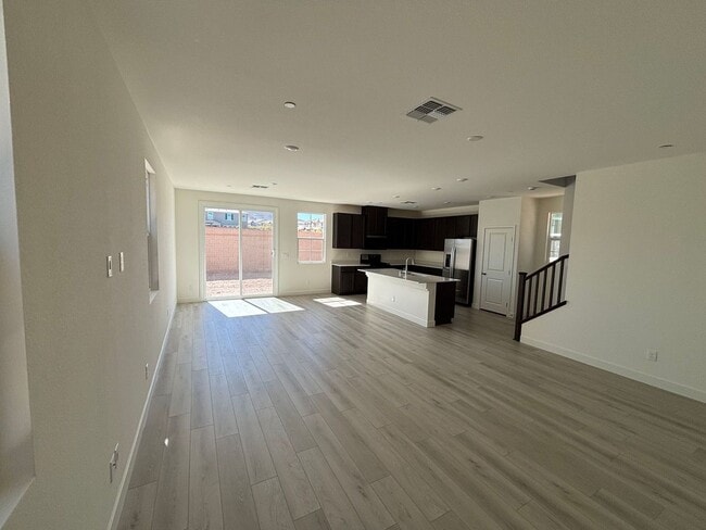 Building Photo - Modern 2-Story in Inspirada 4 Bed 3 Bath, Loft, Downstairs Bed & Open Floorplan