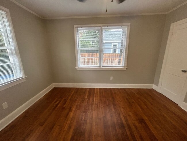 Building Photo - 5105 Middleton St