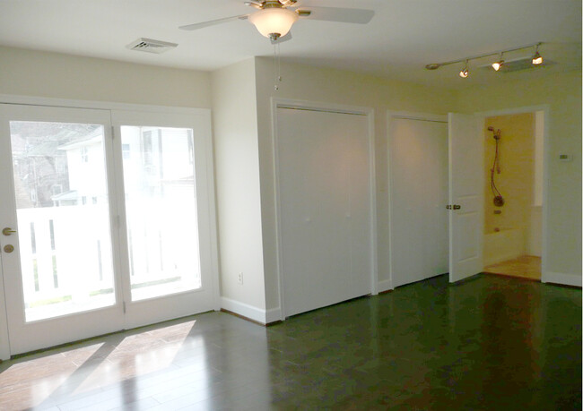 Living Room and Balcony - 444 Walnut Ave SE