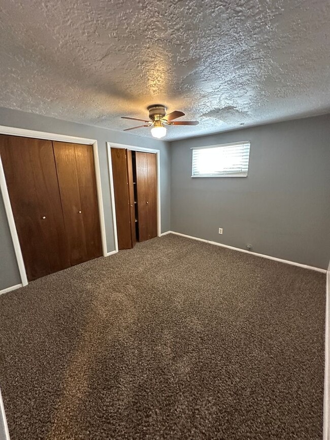Building Photo - 2269 W Skyview Dr