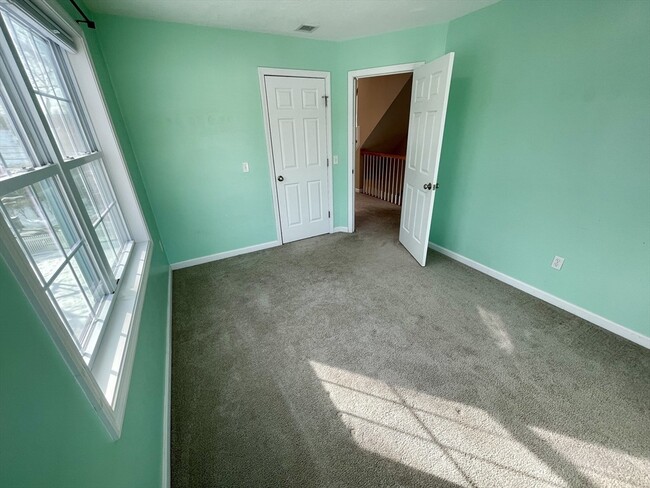 Building Photo - 84 C St