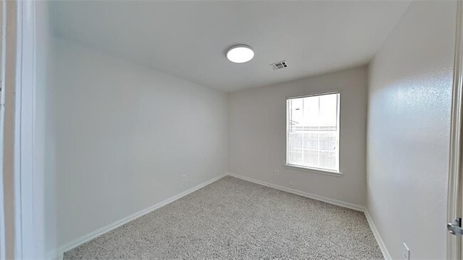 Building Photo - 1117 Cedarcrest St