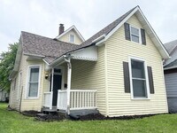 Building Photo - Near Southside 2BR/1.5BA House!