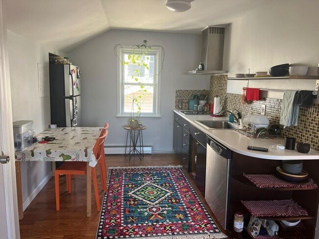 Building Photo - 41 Delia Blvd