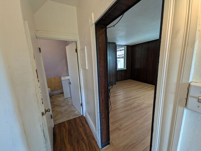 Building Photo - 3620 Grenada St
