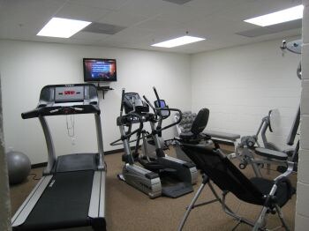 Building Photo - 10640 Woodbridge St