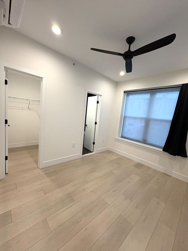 Building Photo - 611 Fagley St