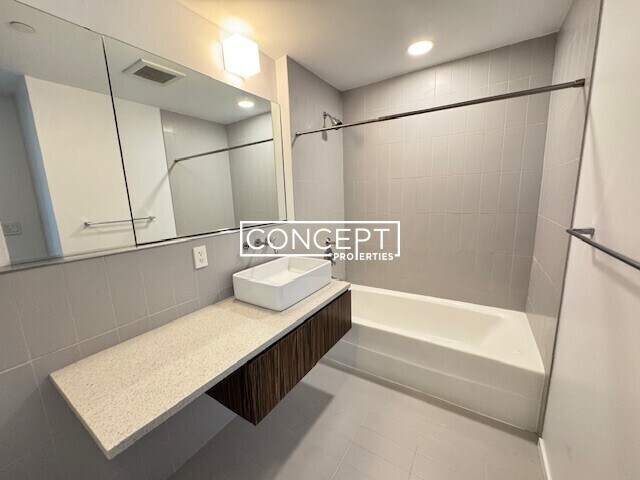 Building Photo - 141 Dorchester Ave