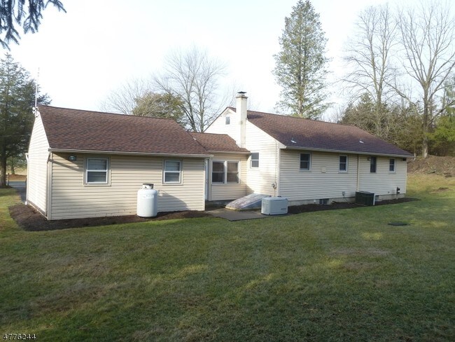 Building Photo - 72 Kennedy Rd