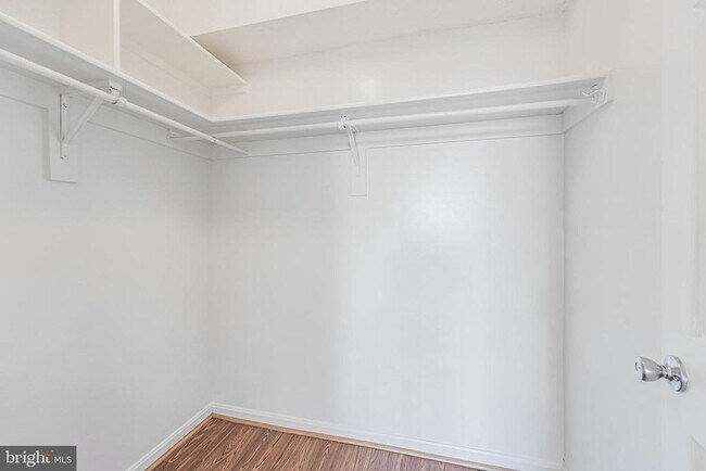 Building Photo - 3713 S George Mason Dr