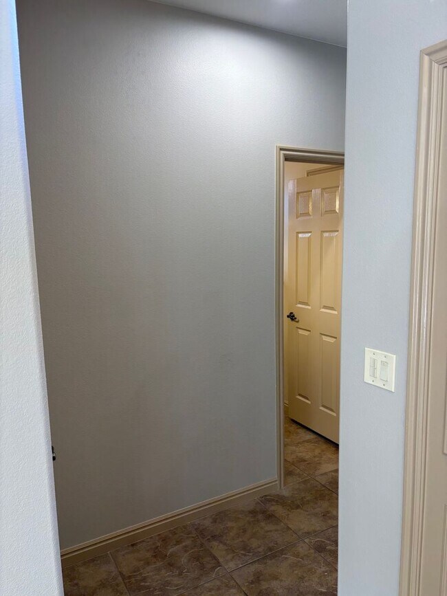 Building Photo - St. George Oasis