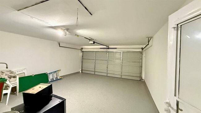 Building Photo - 13034 Birch Grove Dr