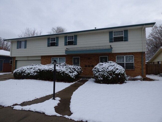 Building Photo - 1438 Stuart St