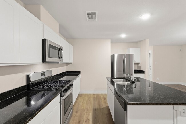 Building Photo - 20551 Prairie Cypress Dr