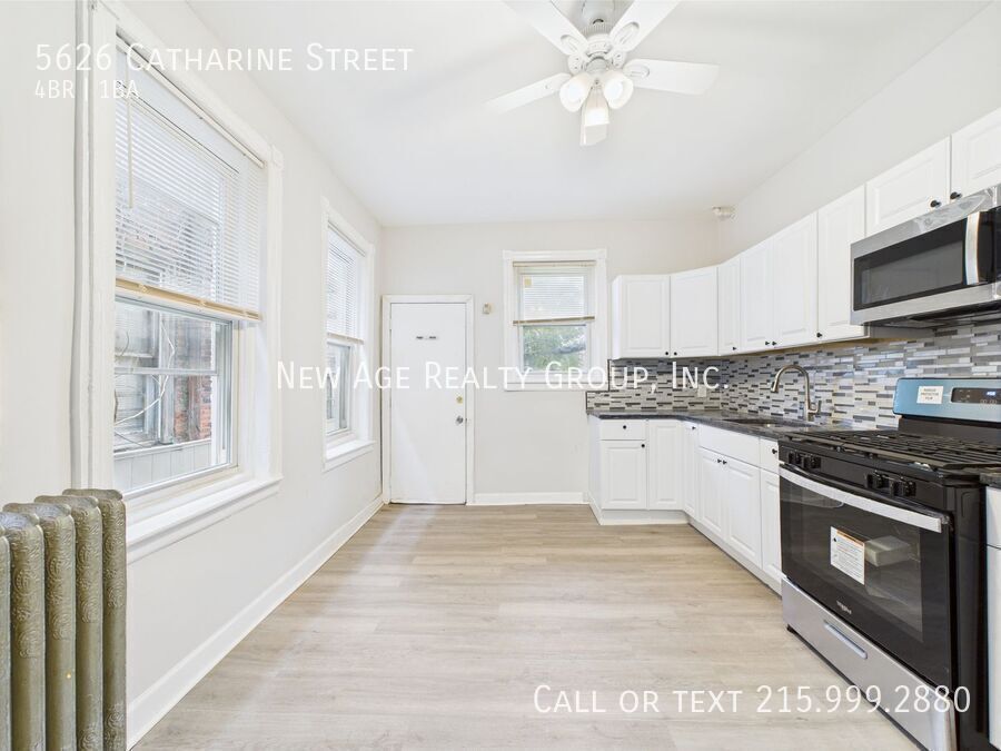 Building Photo - 5626 Catharine St