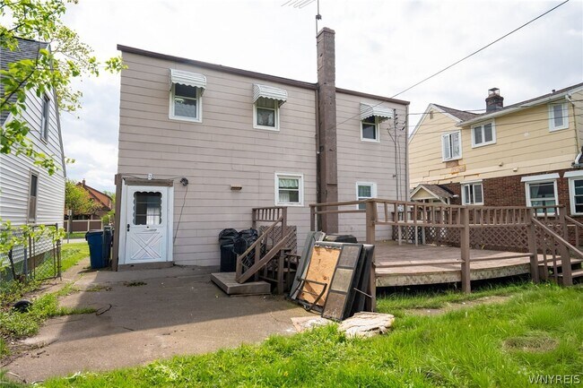 Building Photo - 368 Grover Cleveland Hwy