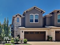 Building Photo - 9613 Solana Vista Loop