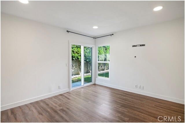 Building Photo - 24291 Whitney Ct