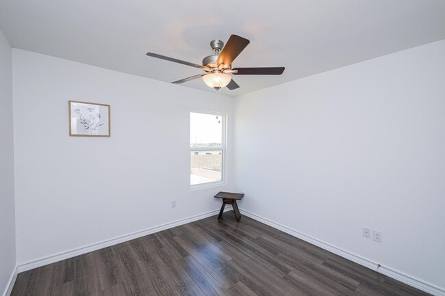 Building Photo - 9903 Bijan Dr