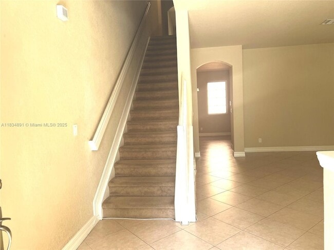 Building Photo - 131 Ennis Ln