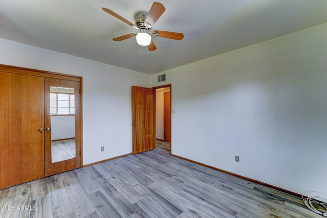 Building Photo - 4201 E Avalon Dr