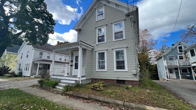 Building Photo - 24 Mt Vernon St