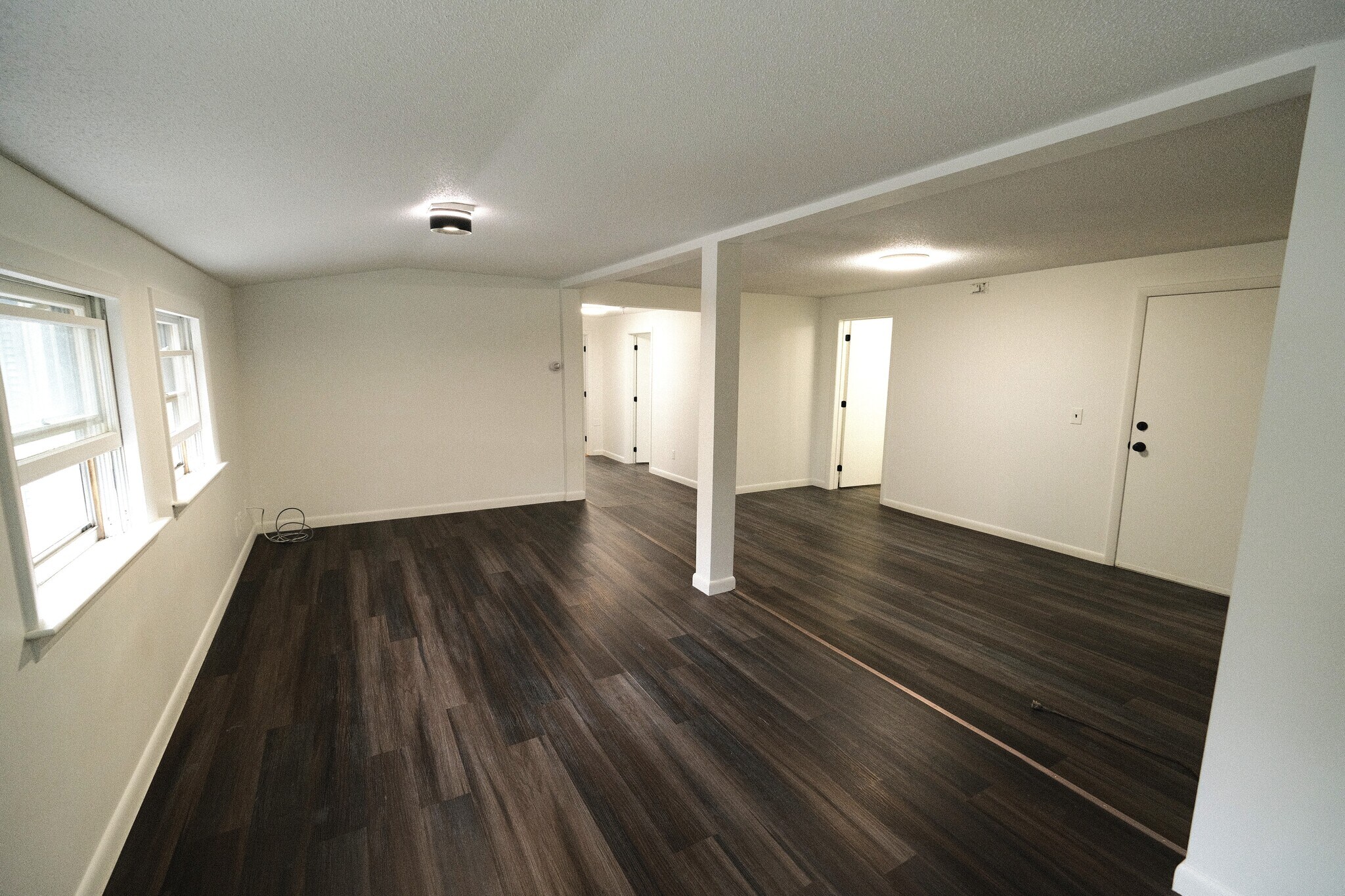 Building Photo - 56 Pleasant St