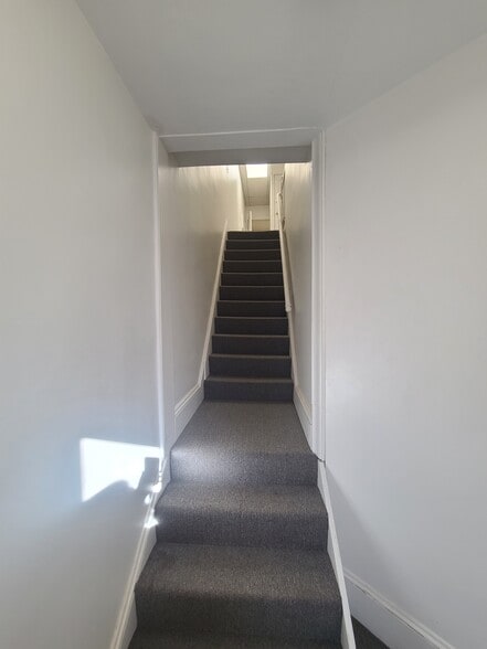 Building Photo - 1628 Massachusetts Ave