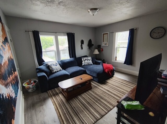 Building Photo - 617 N Appleton St