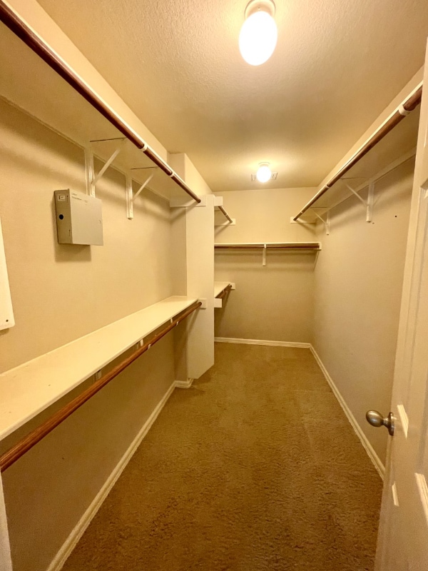 Building Photo - 4235 Fairmeadow Dr