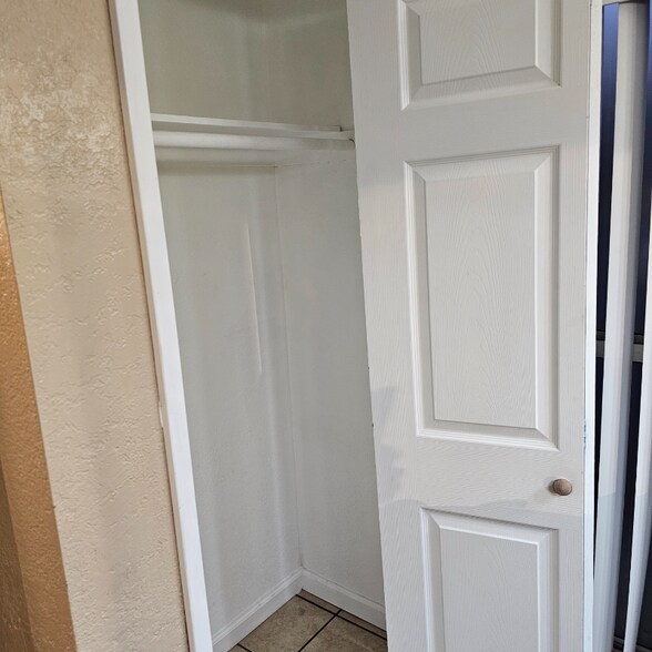 Building Photo - 101 W Olive Ave