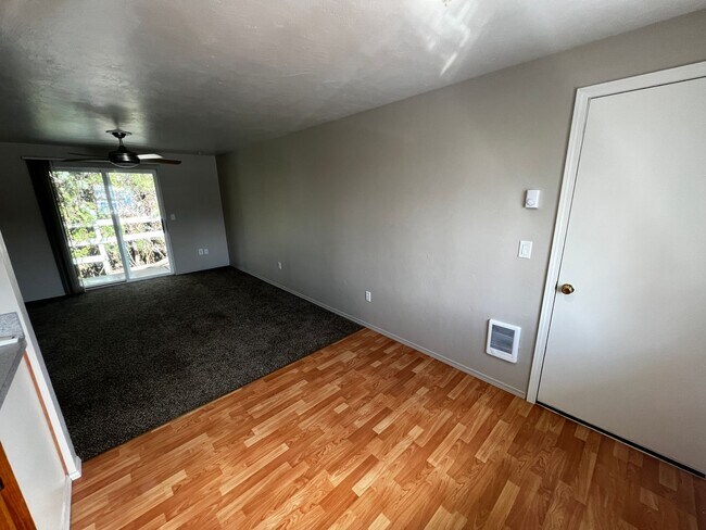 Building Photo - 210-220 N 2nd St