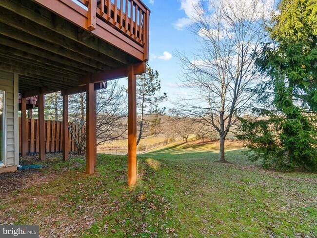 Building Photo - 47326 Sterdley Falls Terrace