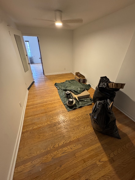 Building Photo - 905-909 Christian St