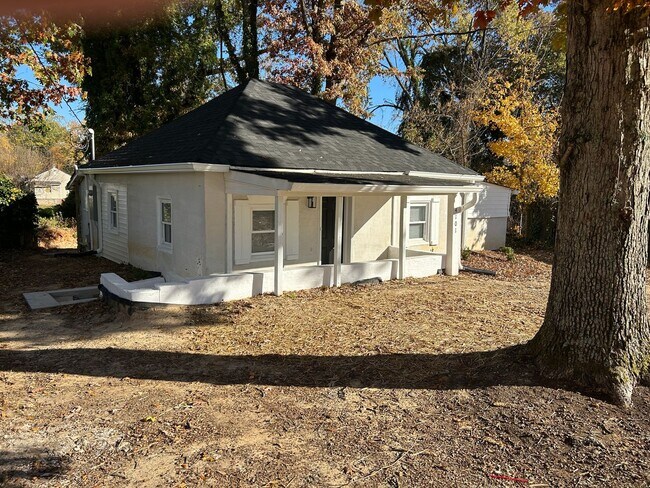 Primary Photo - 4101 Dalton St