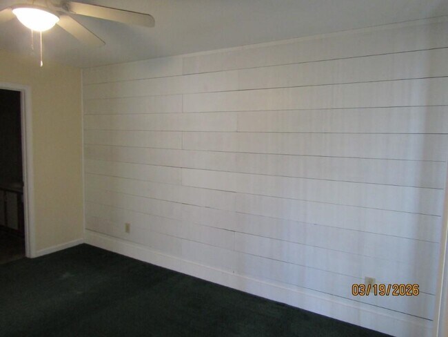 Building Photo - 1095 Plantation Dr