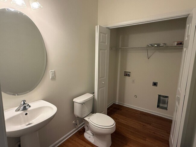 Building Photo - 7033 Somerset Springs Dr