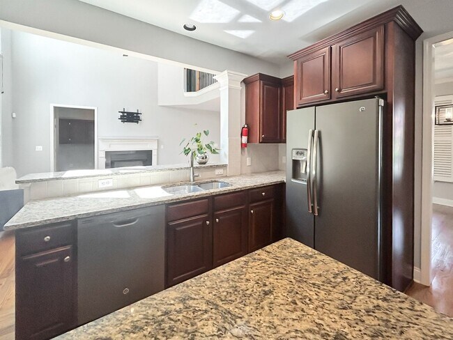 Building Photo - Stunning 5-Bedroom Executive Home in Kennesaw’s Preserve Falcon Hills!