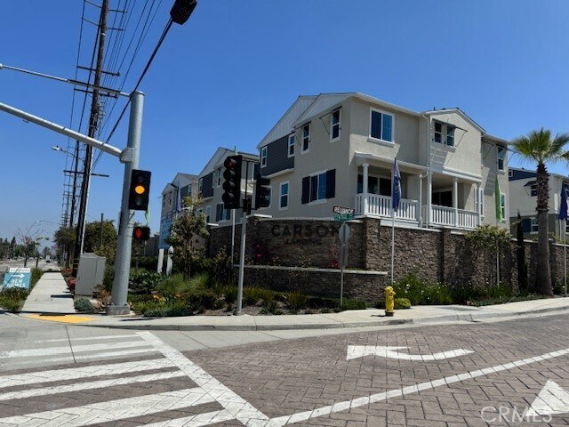 Building Photo - 1313 Reliance