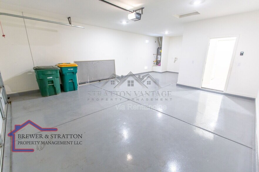 Building Photo - 12660 W State Ct